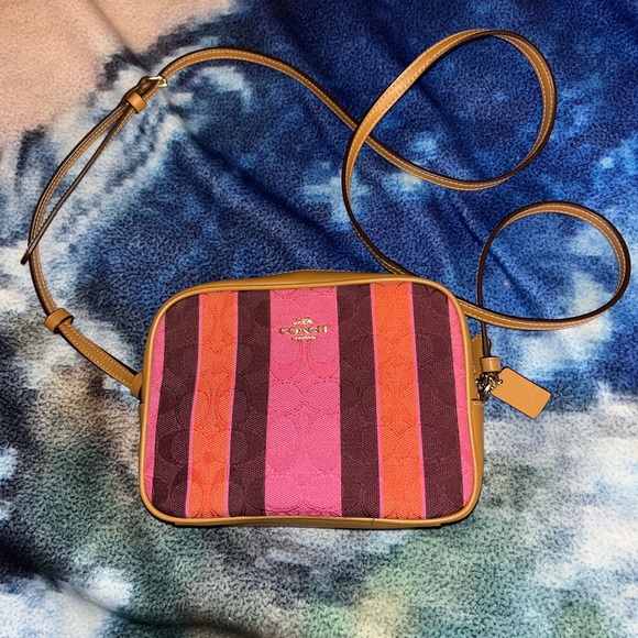 Women’s coach mini camera bag in signature jacquard w/stripes multicolored - Picture 1 of 9
